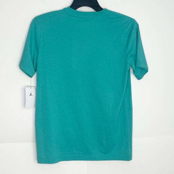 Jordan Boys Short Sleeve T Shirt Size XL - Picture 7 of 7